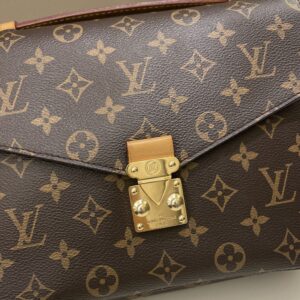LV Pochette Metis Classic Monogram