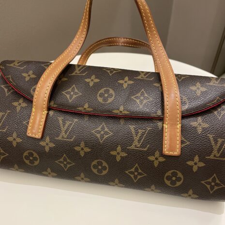 Photo25-10-23_52640PM