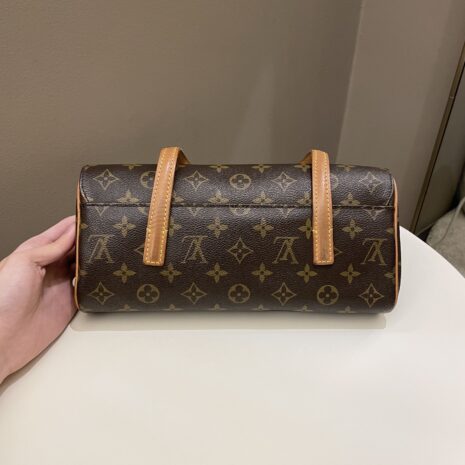 Photo25-10-23_52736PM