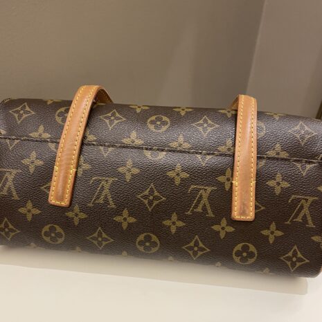 Photo25-10-23_52807PM