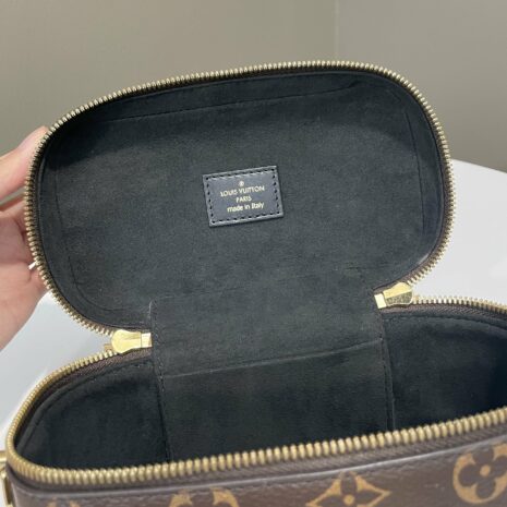 Photo26-2-24_121331PM-min