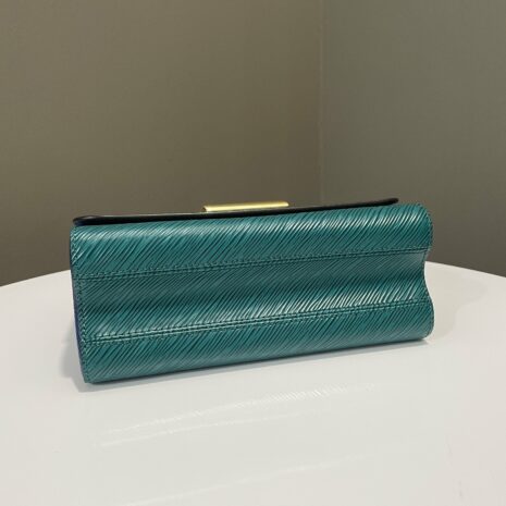 Photo29-2-24_123450PM-min