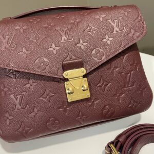 LV Pochette Metis Wine Empreinte
