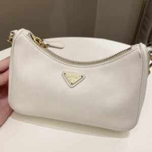 Prada Re-Edition 2005 Shoulder Bag Saffiano Leather White