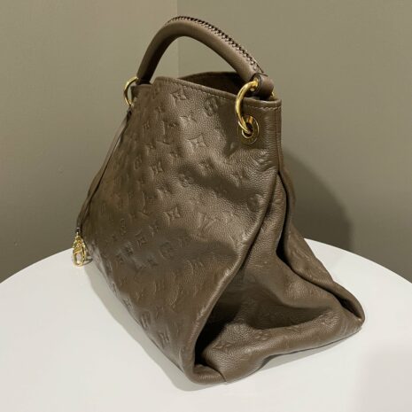 Photo6-2-24_74414PM-min