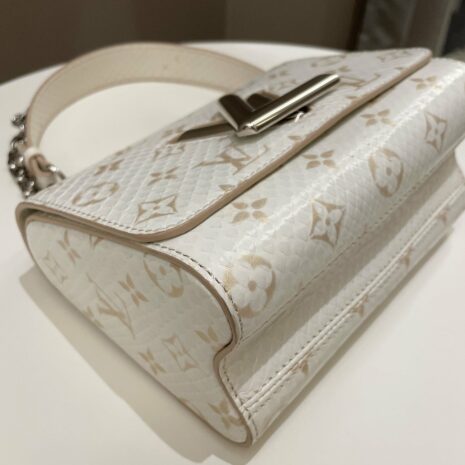 Photo7-9-23_51224PM Photo7-9-23_51224PM