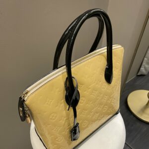 LV Lock it PM Dune / Black Vernice Leather
