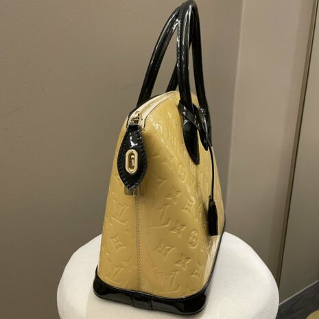 Photo8-12-22_113158AM Photo8-12-22_113158AM