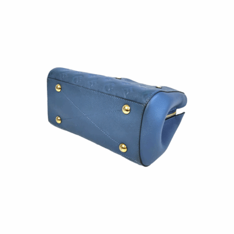 PhotoRoom-20230109_150033_8_339e6399-1c3d-4082-8afb-3b96949ee32e