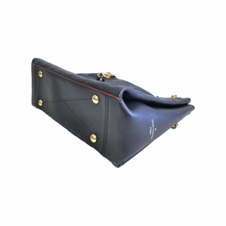 PhotoRoom-20230209_132500_7_7f4a2f12-b995-4730-802f-943050e030ed