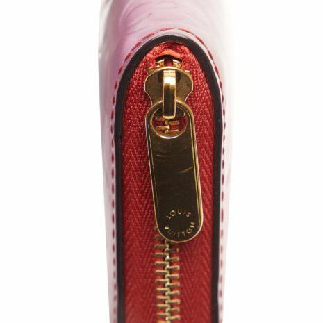 QYL69SWS3QY3LADT_9 QYL69SWS3QY3LADT_9