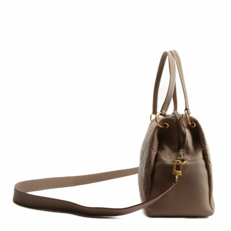 Visetos_4146-5_de03d05c-fe36-489c-8e17-2944bc562337 Visetos_4146-5_de03d05c-fe36-489c-8e17-2944bc562337