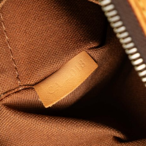 WHKMEDGL3KU8YS27_8-1