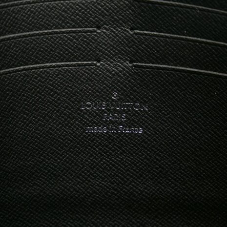 YWCBEOV4NPTEZJ72_6