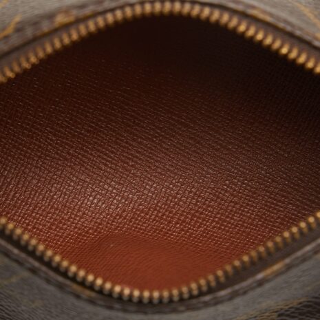 YXVUR6KFGWFV8GFQ_6-1