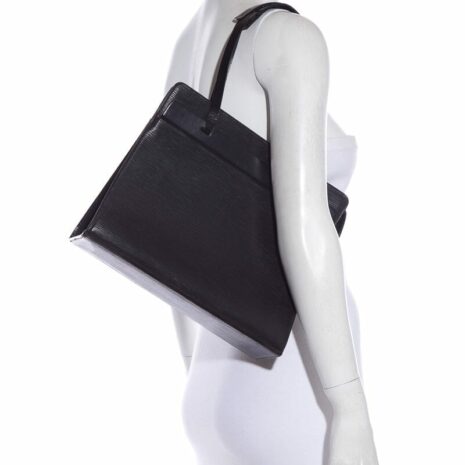 c88ce79ca63057ddc2328d7ae939147f