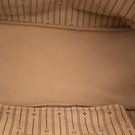 d4772188910c9846d1a3a2de8b14da7e