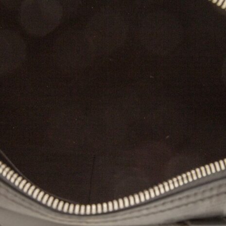 f27cefe2619147f0bc44c471f19ec6d4