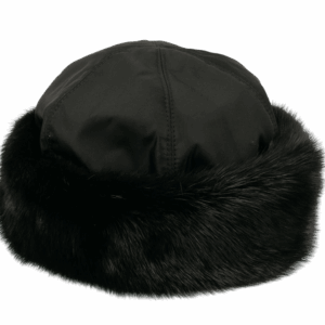 Chapeau en fourrure Prada