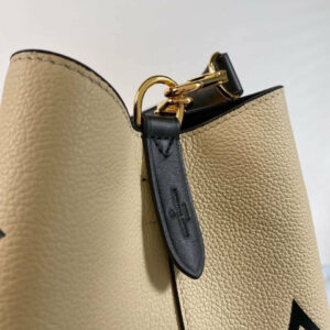 LV Crafty NeoNoe MM Bag