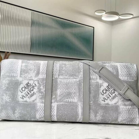 image_2b0c2ebb-3c40-4bf3-9c85-7547d2c5426f