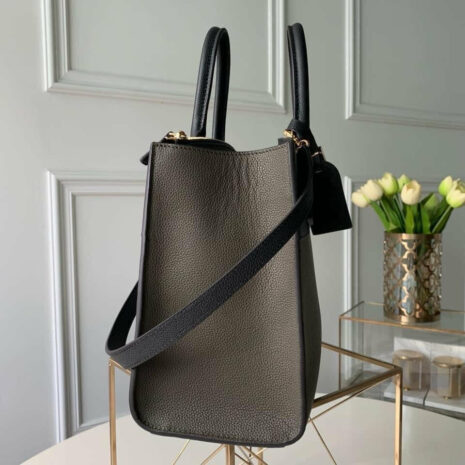 image_3fae076f-5350-4c7c-b783-0c1e612f728a image_3fae076f-5350-4c7c-b783-0c1e612f728a