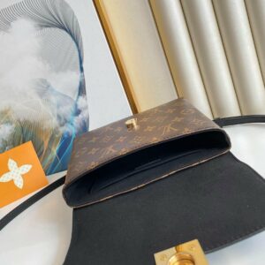LV Locky BB bag
