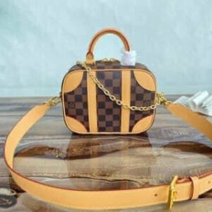 LV Valisette soupe BB Bag