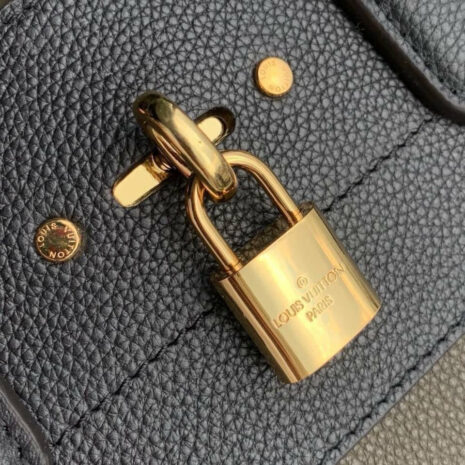 image_ce9bf9ed-4df5-4586-851e-555cd45517c2 image_ce9bf9ed-4df5-4586-851e-555cd45517c2