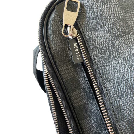 louisvuittondamierbeltbag_1