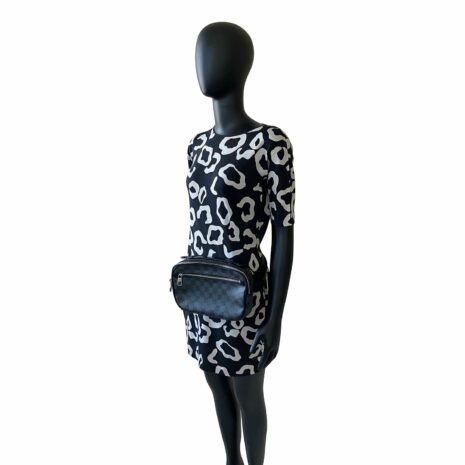 louisvuittondamierbeltbag_2