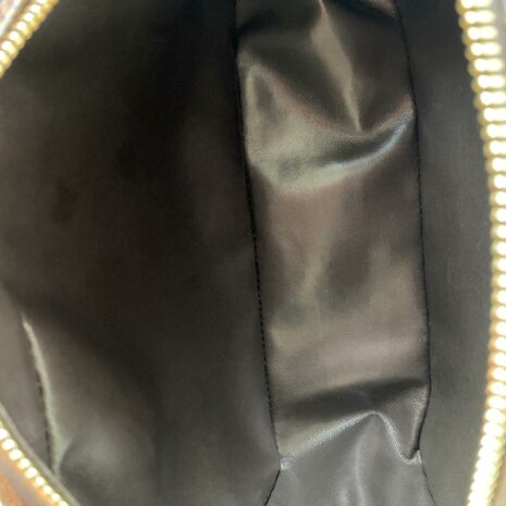 louisvuittondamiertoiletrypouch_4