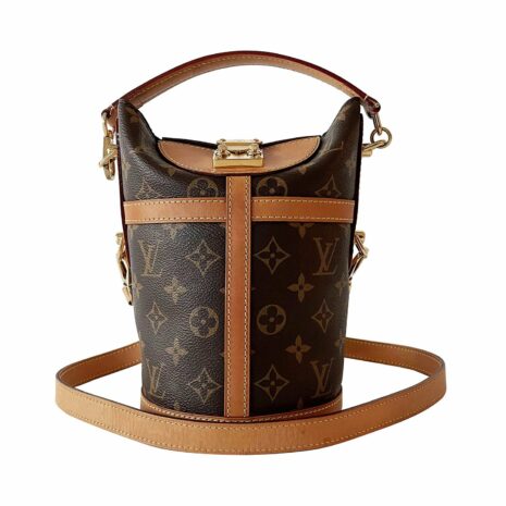 louisvuittonmonogramduffle_2