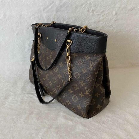 louisvuittonpallasshoppertotebagblack_5