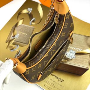 LV LOOP BAG