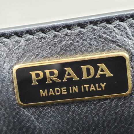 prada-cahier-black-white-leather-shoulder-bag-802443