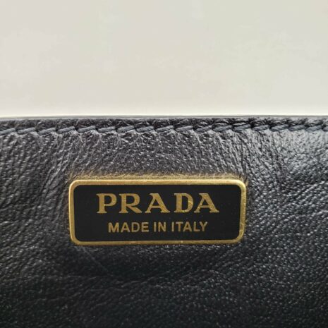 prada-cahier-leather-black-and-white-shoulder-bag-206156
