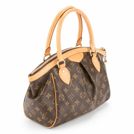 1689056-02_9f33d00d-97f5-4c08-9071-f057a0c0cca1