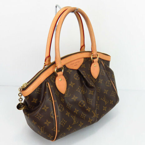 2_f3ddfa6a-edfa-4e46-ab2e-1fc67b7b46e0 2_f3ddfa6a-edfa-4e46-ab2e-1fc67b7b46e0