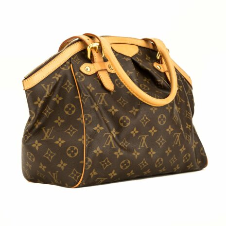 4136026-discount-louis-vuitton-handbag-02_7baa4e2d-0360-4749-9555-cc35ae1fbd1a