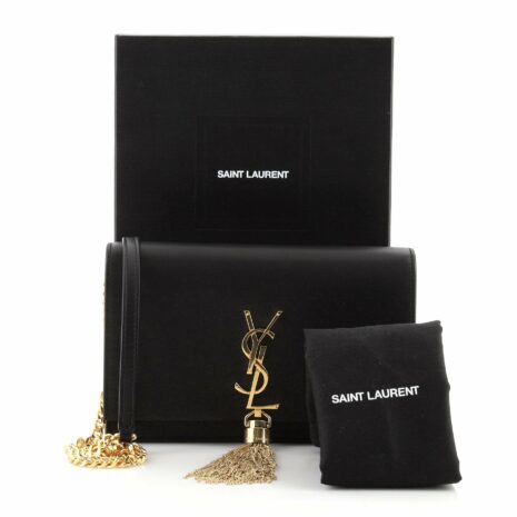 73235-35_20Saint_20Laurent_20Classic_20Monogram_20Tassel_20Cha_2D_0003