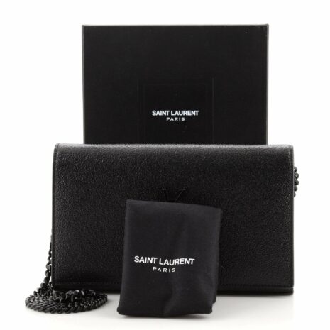 77346-399_20Saint_20Laurent_20Classic_20Monogram_20Wallet_20on_2D_0003