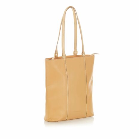 Burberry-Leather-Tote-Bag_140602_right_angle_0_parent Burberry-Leather-Tote-Bag_140602_right_angle_0_parent