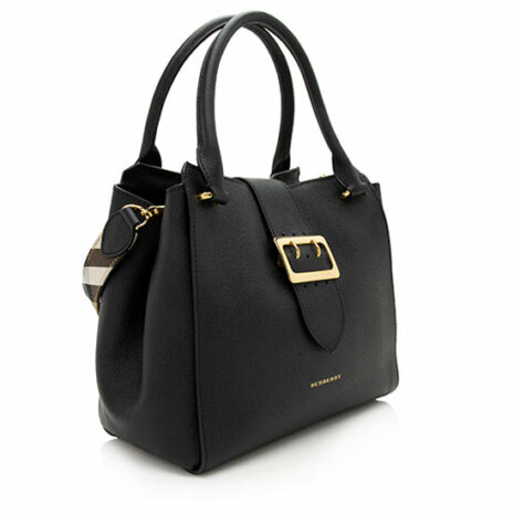 Burberry-Soft-Grain-Calfskin-Medium-Buckle-Tote_111141_right_angle_0_parent