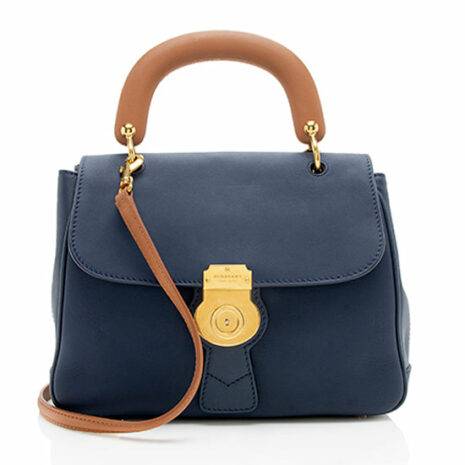 Burberry-Trench-Leather-DK88-Medium-Top-Handle-Bag_113561_front_0_parent_4cb1fc38-936e-4df0-886b-0211df677a01 Burberry-Trench-Leather-DK88-Medium-Top-Handle-Bag_113561_front_0_parent_4cb1fc38-936e-4df0-886b-0211df677a01