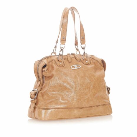 Celine-Leather-Shoulder-Bag_141029_right_angle_0_parent