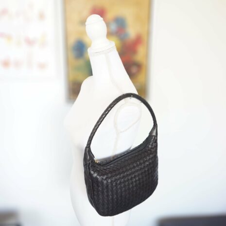 E7A1190A-1BAC-47DD-B024-A8EBC12A0742