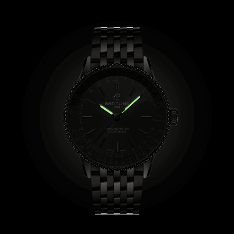 a17327381b1a1-navitimer-automatic-36-lumes