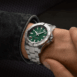 a17328101l1a1-avenger-ws-auto-42-green-steel-ecom-2