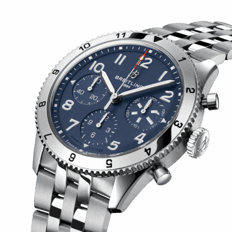 a233801a1c1a1-classic-avi-chronograph-42-tribute-to-vought-f4u-corsair-three-quarter